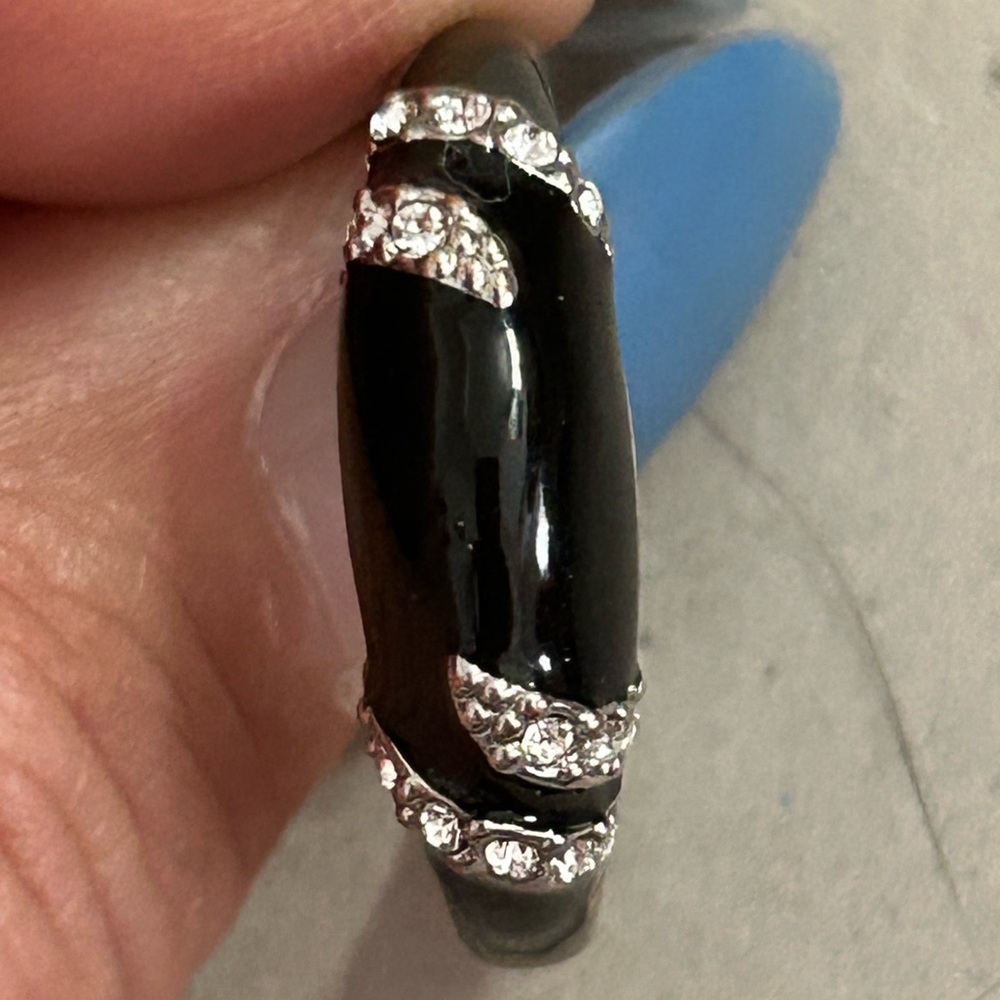 Women’s Vintage NRT Avon Silver Tone, Black Enamel and Clear Rhinestones Size 10